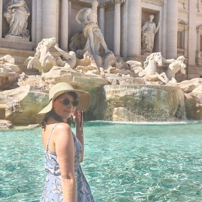 bere_libra_14's profile picture. Profe de Economía y Pastelera.
7/3/23 Vi a PARAMORE 💓
En Neuquén.
English speaker. Parlo italiano 🇮🇹
El rock y el pop en la sangre ❤️‍
Repúblicana y Liberal.