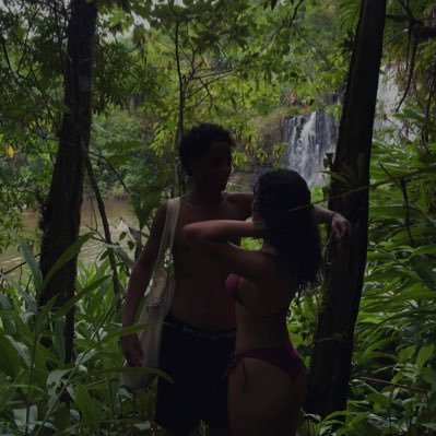 dxnyyf's profile picture. ?!