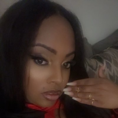 Famousecreamer's profile picture. 