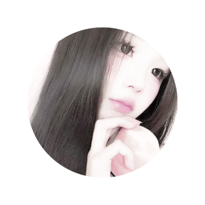 priknses's profile picture. 📝👩🏻‍🍳 %  ˳  バタースイートストロベリー ！୭ 𓈒 🍓🍰