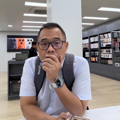 sboetomo's profile picture. 