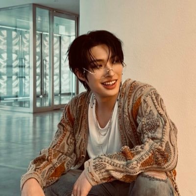 hyuniemin_'s profile picture. if my friends talk about me, they will for sure mention kun, yujun or sumin / my favorite song is song mingi 🧡 BL watcher soooo