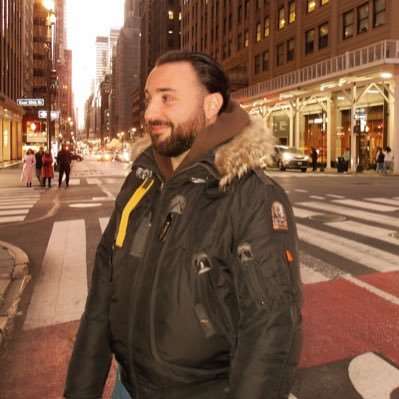 Raaaayz's profile picture. hiroyuki sawano, santé, argent