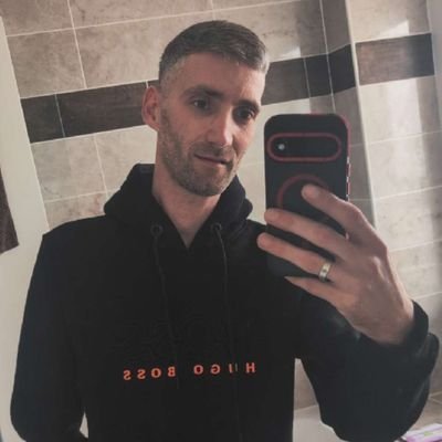 rdhardy8's profile picture. Tricky. 37. Blackpool. Sous Chef. ♋. Like? Follow!