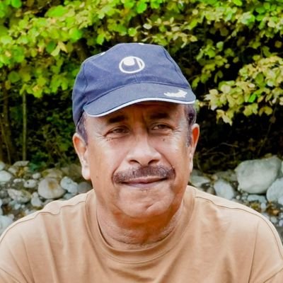 RashidAlghilani's profile picture. أبحرت في ذاكرة الأجداد. لأعيد الحياة إلى تراث كاد يغيب تحت أمواج الحداثة. من ورش بناء السفن في صور إلى شاشة اليوتيوب، أحمل مشعل الحفاظ على الهوية الغمانية.