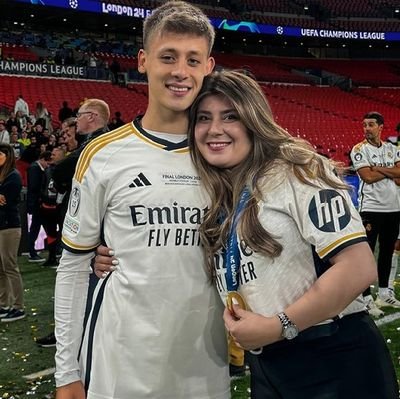 flowerisalife's profile picture. 