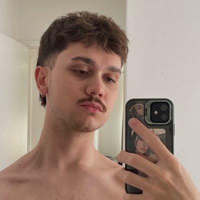 cafecomnick's profile picture. 