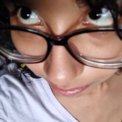 Ynnecyar's profile picture. Artista independente