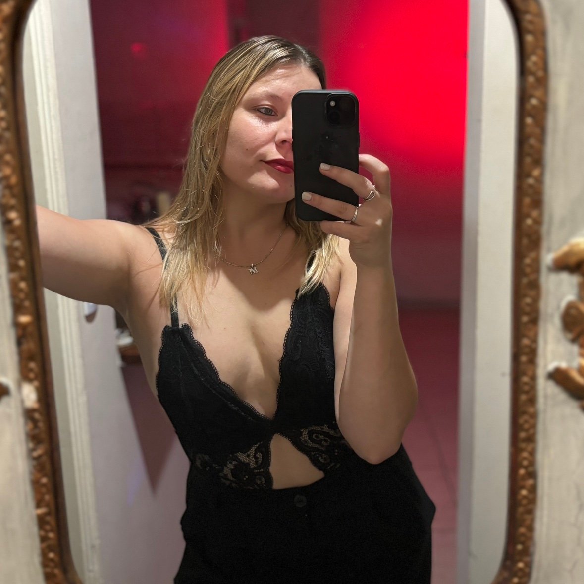 MiliBarale7's profile picture. 