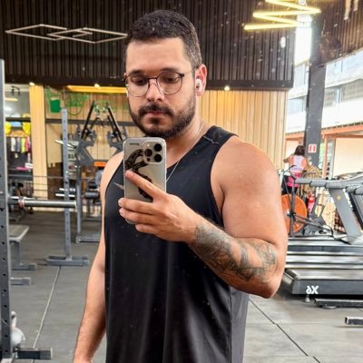 FelipeLiisboa's profile picture. médico. cirurgião geral.