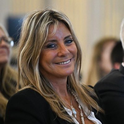 GlizePato's profile picture. 🏛 Diputada | PRO  📍 Ciudad de Buenos Aires 💛 Vicepresidente de las comisiones de Turismo, Deporte y Participación Ciudadana 💙 Mamá y abuela ✨