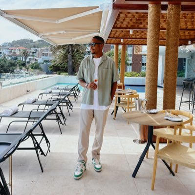 tshedz_m's profile picture. 📍Cape Town 🇿🇦