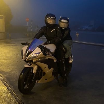 snugdeal3r's profile picture. 🔻liberation over oppression.