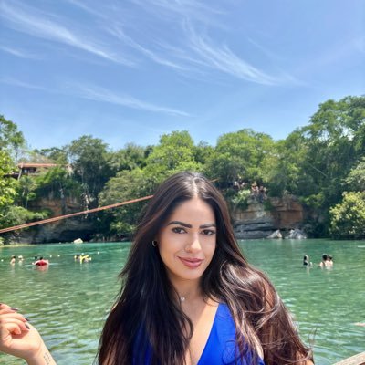 Beatze_'s profile picture. estuda, chora e repete