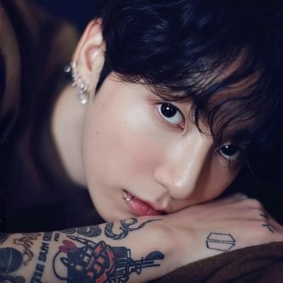 wanessap25's profile picture. uma Jovem Senhora que ama o BTS 💜o Jungkook 💜 Doramas 🇰🇷 💜 e a melhor série do mundo Friends 💜