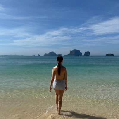 lhall3tt's profile picture. 