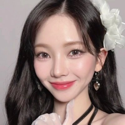 cuttiexst's profile picture. ▷  cozy—blink ۪ ⁺ baby depot ☘️ 𓍼 💭🍓 a warm, airy zone sparks lil boutique. 🚙🧃 ◟♡.. 𓂋⁺ 🥝 come grab my sweetest pick! ◌ . ♡ 𖣠 🍭