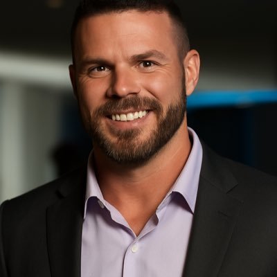 loryreportUSA's profile picture. 