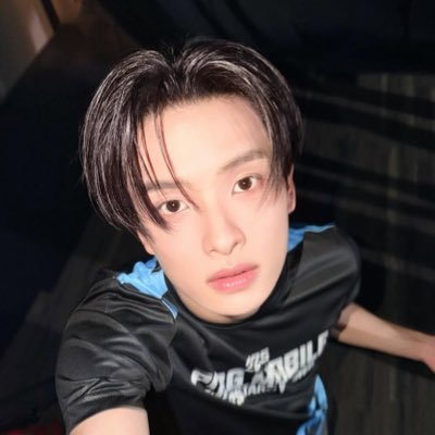 khxmmmu's profile picture. 𝗬𝗼𝘂’𝗿𝗲 𝗺𝘆 𝘀𝘂𝗻𝘀𝗵𝗶𝗻𝗲 @khunppol #KHUNPOL 🐈‍⬛💚 🌙