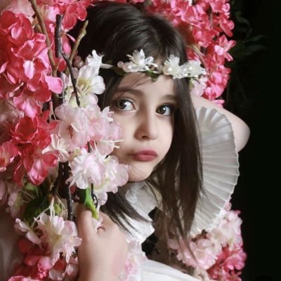noniu_nn's profile picture. استثنائية ... لاأشبه احد ثمة اشياء تبقيني مختلفة ليس غرورا بل ثقه🤍