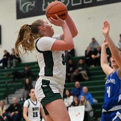 MadyRabe33's profile picture. Novi High School Varsity Basketball #34 Factory Basketball 27 #33 - 5”11 Center 4.03 GPA https://t.co/N5XAKQynO1