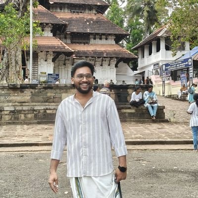 Vigneshps_27's profile picture. 