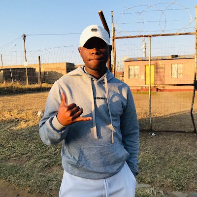 NjabuloMbe25516's profile picture. DJ L4RGEST