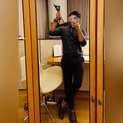 InsaneBihari's profile picture. Be you..unapologetically 🧡