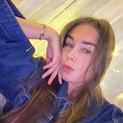 madametablott's profile picture. Juste une fille qui kiffe le shopping et sa commu 🫶🏻