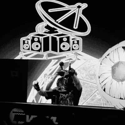 FrequencyRifter's profile picture. Producer / DJ / Bookings: FrequencyRifter@gmail.com  / BROADCASTING TRANSMISSION SIGNAL 909