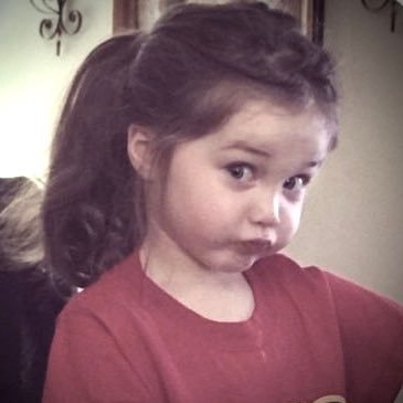 skneovxb's profile picture. 