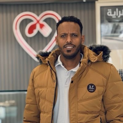 HUSSIN_23C's profile picture. 