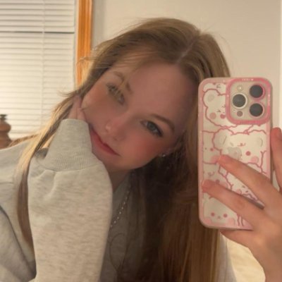 Zainabalmoslima's profile picture. I can drink to that all night