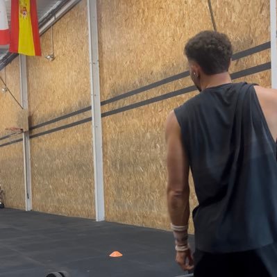 Christop1Bennes's profile picture. 