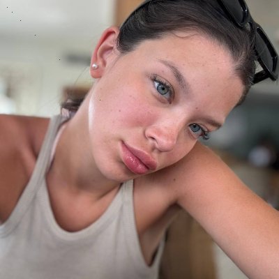 Bio92166818's profile picture. Dreaming with Wi-Fi on 🌐💭 follow back and I’ll pretend you’re mysterious 😜