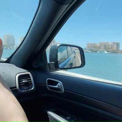 wassie_on_iczr's profile picture. Life has put pressure on me, but I never give up.