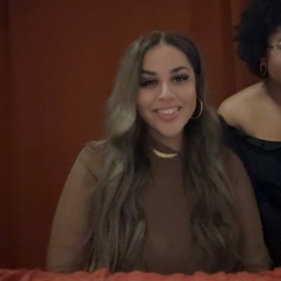 lyssuh1227's profile picture. 