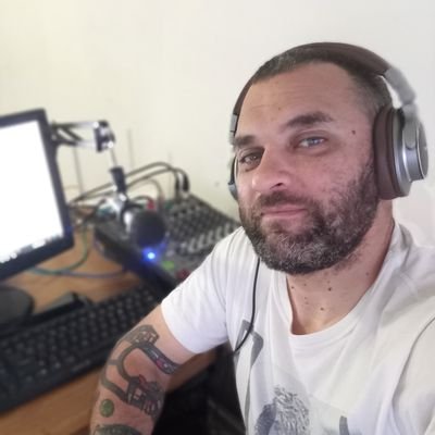 elgoldematos's profile picture. 