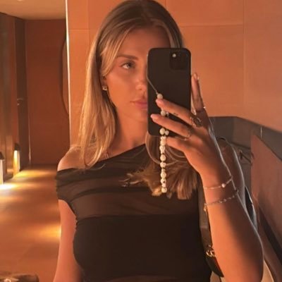 Chloo75w's profile picture. 🇵🇸