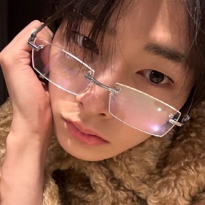 anerhee's profile picture. freedom is the oxygen of the soul