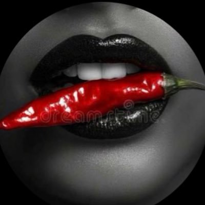 Brie_gadot's profile picture. 