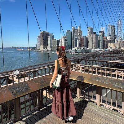 laceysmithie's profile picture. lost in the memory