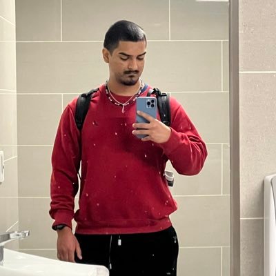 ShynePurp's profile picture. put my feelings down ain’t no feelings in the bank