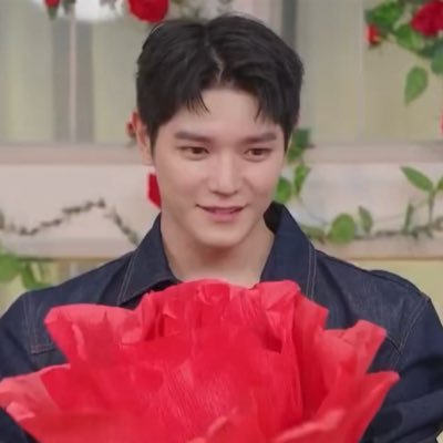 uhnewmsgs's profile picture. 21