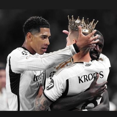 sb11rm's profile picture. - وهذا الحُب قد ازادني فخراً
فمن في حب الريال قد يُلام؟🤍

- #real_madrid #arsinal #city #alhilal🇸🇦