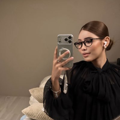 diyalokman_'s profile picture. grow to glow ✨