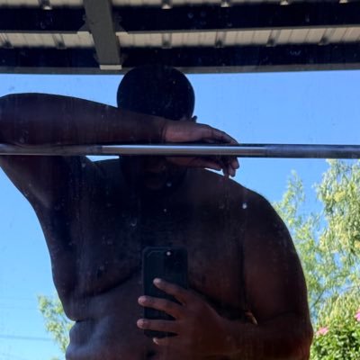 homebody_ryan's profile picture. Award Winning Architectural Designer / CrossFit Enthusiast / Amateur Chef / Avid Simmer EA ID : BLACKSIMARCH