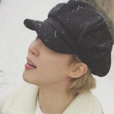 thvballet's profile picture. ㅤㅤㅤ♥︎ ˒ the day we met, i learned what it was like to breathe, i learned colors and how to be brave, i had found a home for my heart to beat, bangtan