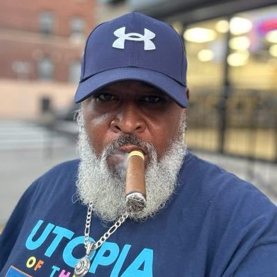 BrickJohnsonTX's profile picture. Unc. Austin Tx. Not Linking.