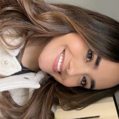 AleGonzalez_04's profile picture. 